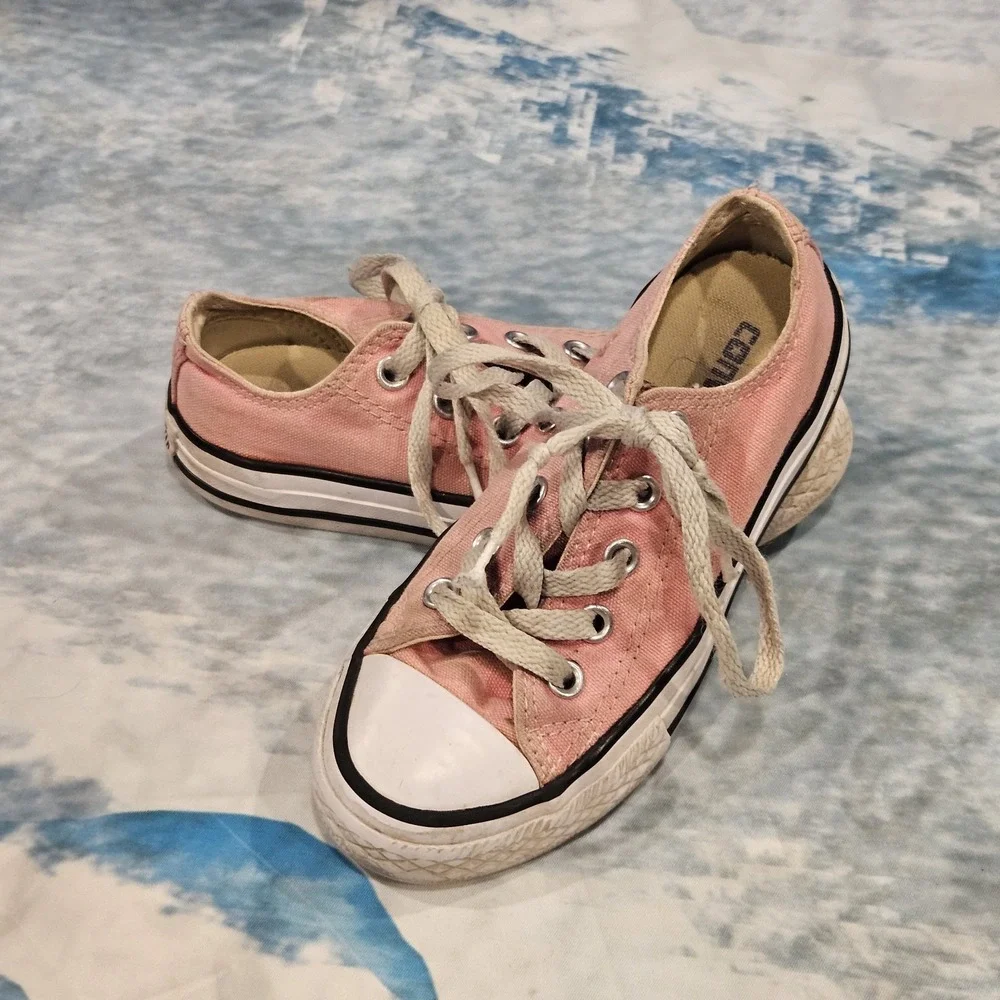 Pink Converse All Star Low Top Toddler Girls Size 11 Sneakers Shoes